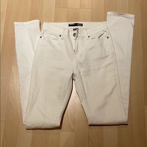BDG white jeans barely been worn